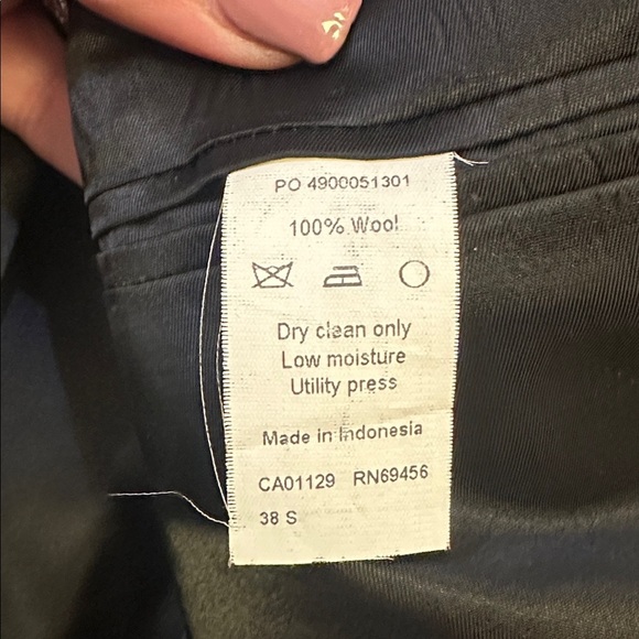 Calvin Klein Men’s Blazer/Suit coat jacket Black 38S - Picture 6 of 6